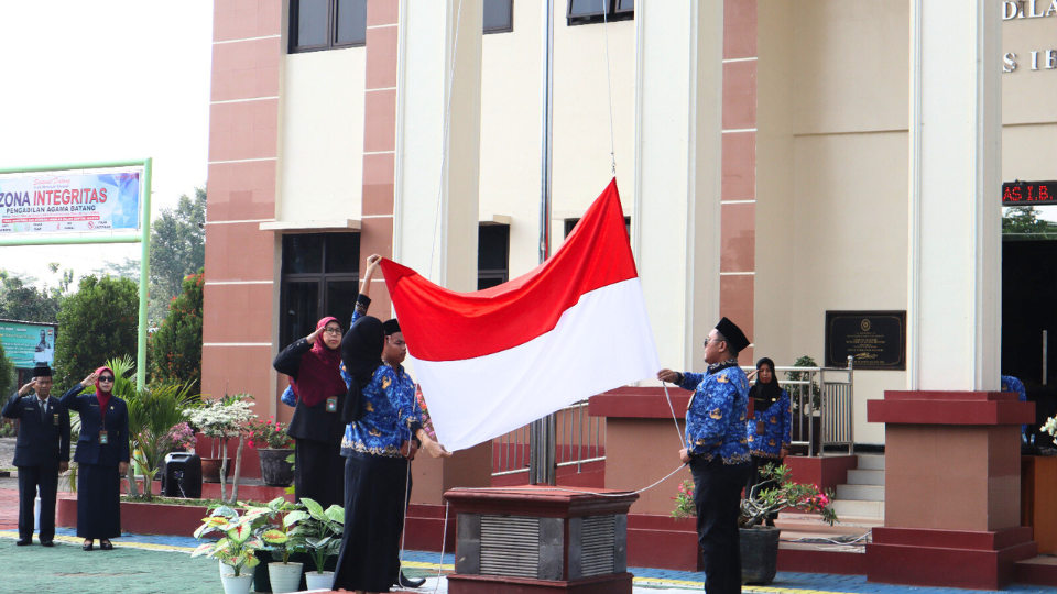 UPACARA PERINGATAN HARI PAHLAWAN2